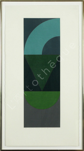 Vertical Tri Motif (T)